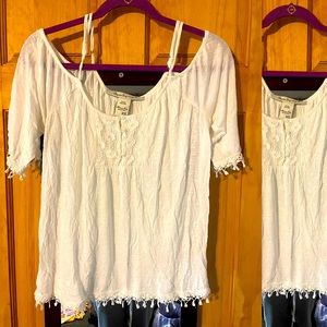 White American Rag top XS